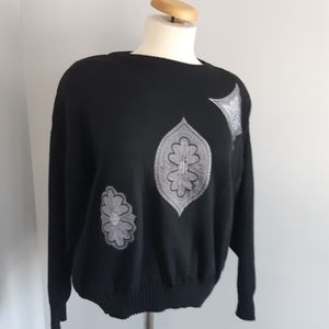 Vintage Lori Ann Women's sweater Made Canada Size 17/18 Black whit Gray design